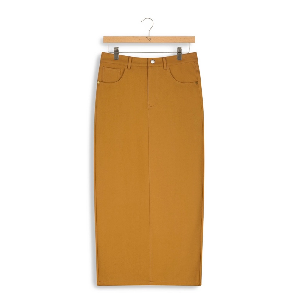 Midi rust slim button skirt